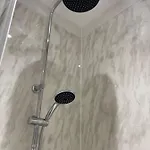 Large 2 Проживание в семье Бристоль